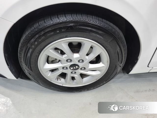 Kia Come New K3 id 4298815 из Кореи 18
