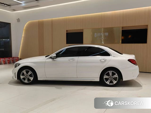 Mercedes-Benz Class C id 4235743 из Китая 9
