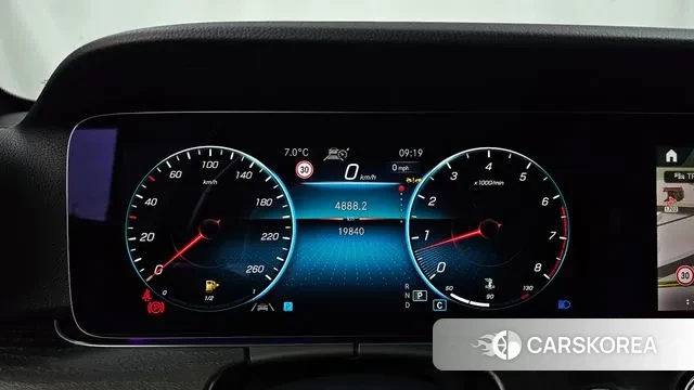 Mercedes-Benz E-Class W213 id 3467311 из Кореи 18