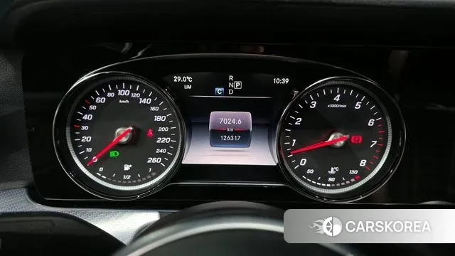 Mercedes-Benz E-Class W213 id 3004474 из Кореи 18