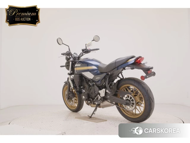 Kawasaki Z650RS id 4392917 из Японии 8