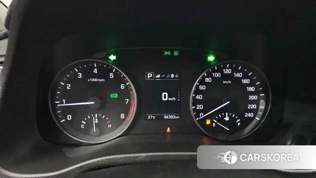 Hyundai Avante AD id 3072076 из Кореи 18