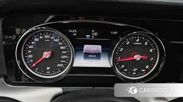 Mercedes-Benz E-Class W213 id 3789351 из Кореи 19