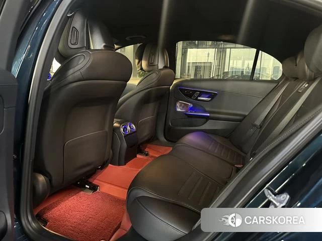 Mercedes-Benz Class C id 4307053 из Китая 16