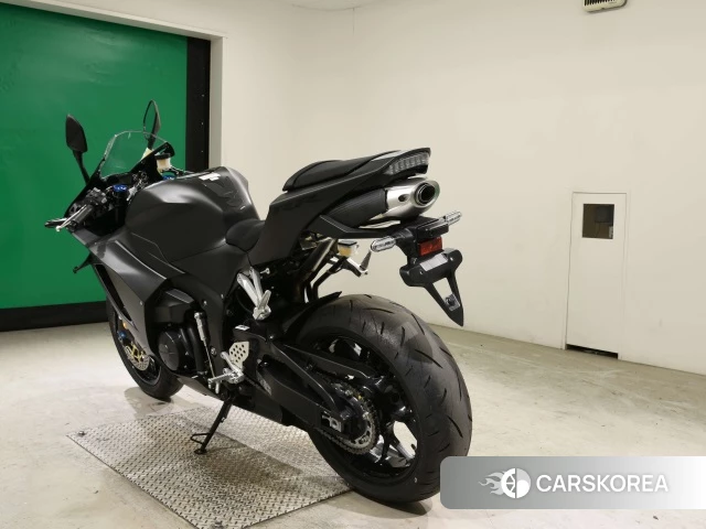Honda CBR600RR id 4387137 из Японии 8