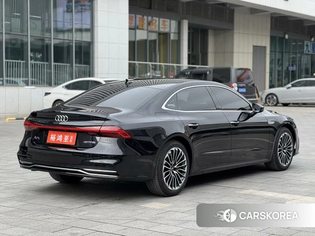 Audi A7L id 4261699 из Китая 9