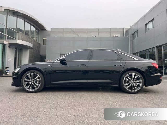 Audi A6L id 4278172 из Китая 9