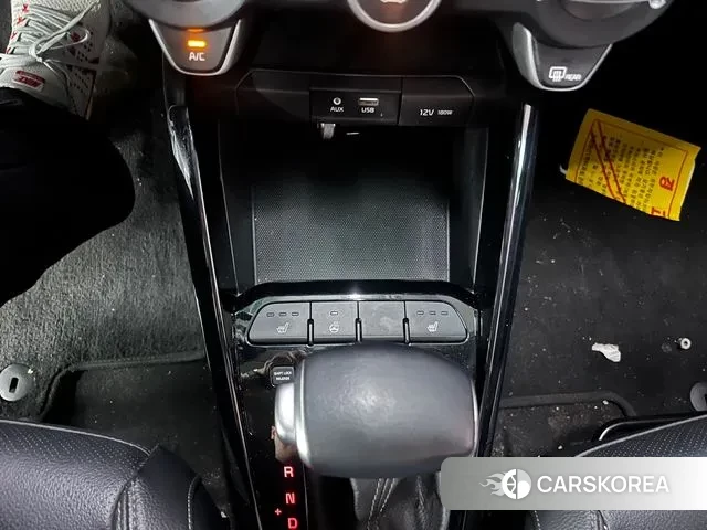 Kia Stonic id 2971610 из Кореи 9