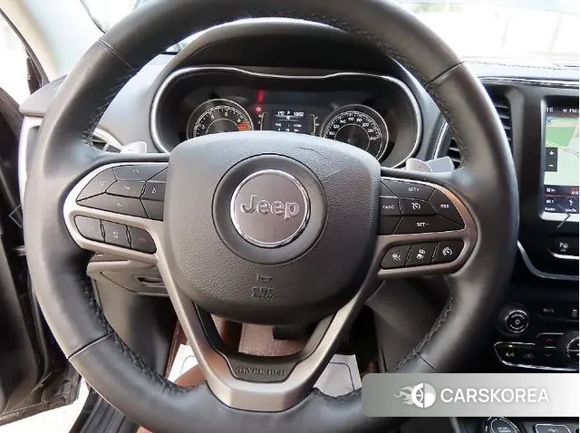 Jeep Cherokee (KL) id 3619164 из Кореи 18