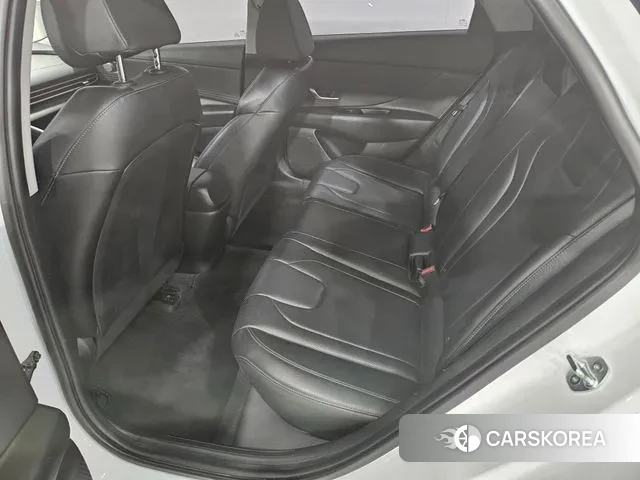 Hyundai Avante (CN7) id 3640529 из Кореи 16