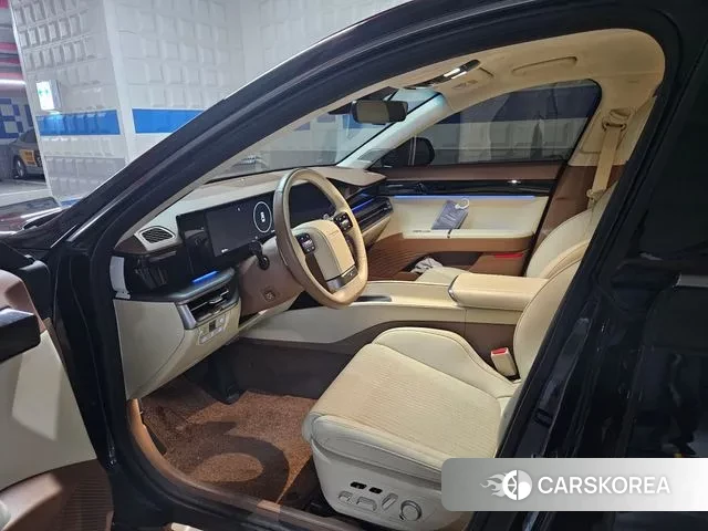 Hyundai Grandeur Hybrid (GN7) id 2900132 из Кореи 13