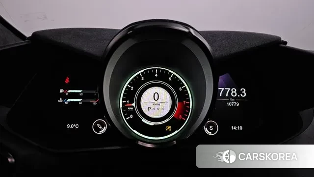 Aston Martin Vantage 2nd Generation id 3421440 из Кореи 18