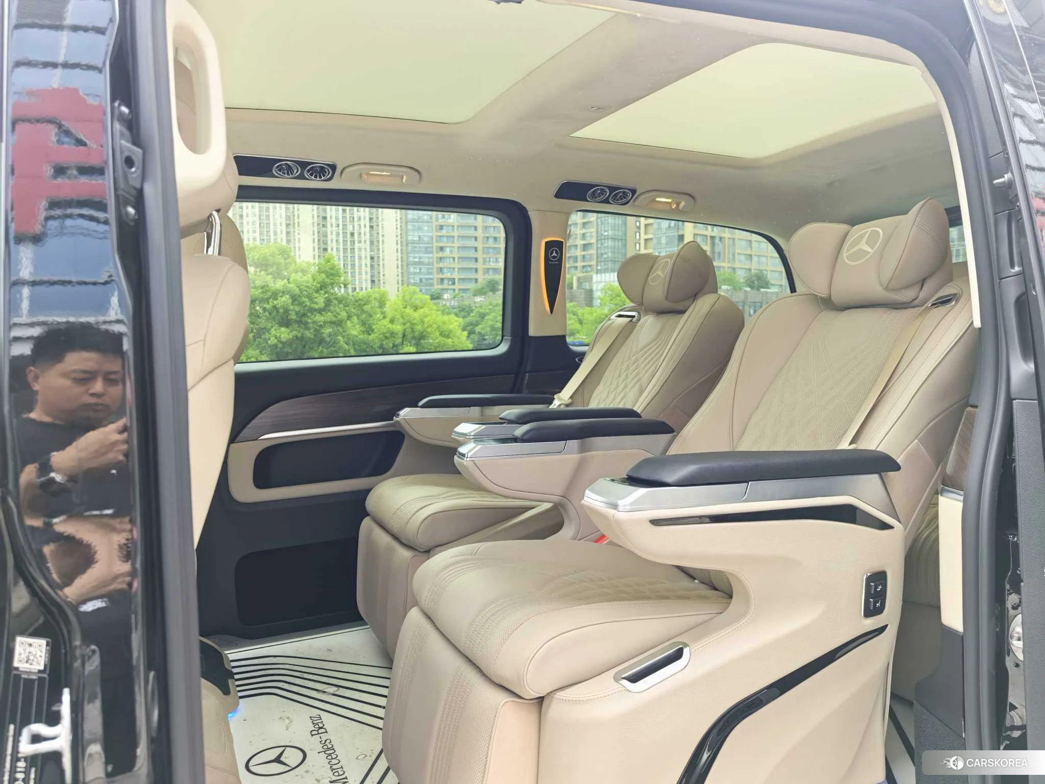 Mercedes-Benz V-class id 4461890 из Китая 11