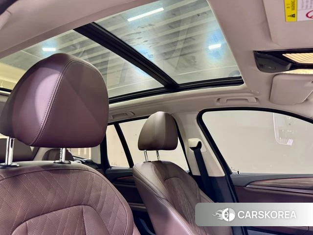 BMW X3 id 3882384 из Китая 28