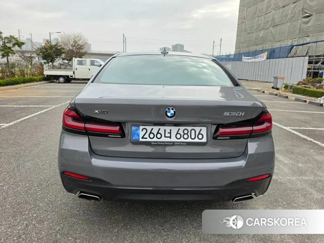 BMW 5 Series (G30) id 3860492 из Кореи 17