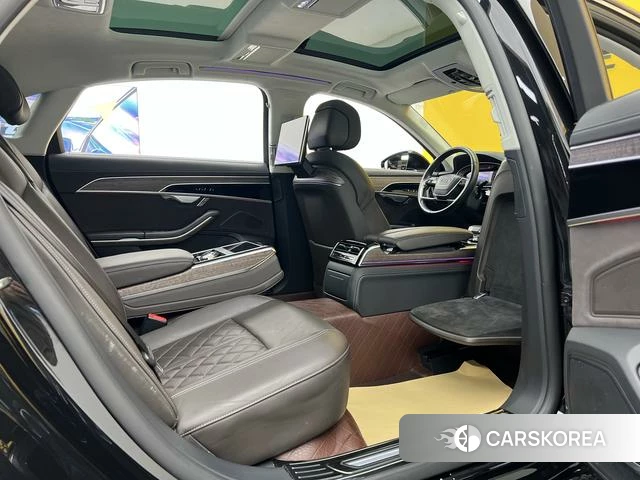 Audi A8 id 4353135 из Китая 42
