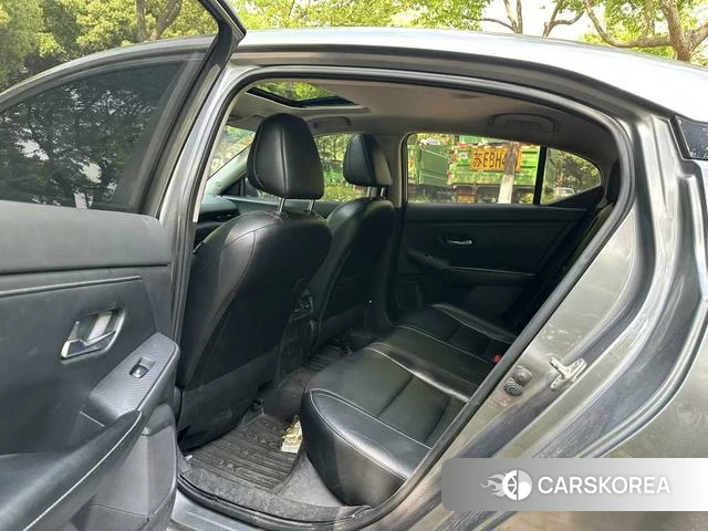 Nissan Xuan Yi id 4365899 из Китая 10