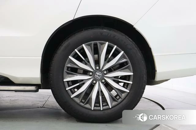 Honda Crown Road id 4276212 из Китая 18
