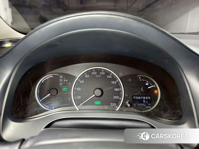 Lexus CT id 4221293 из Китая 19
