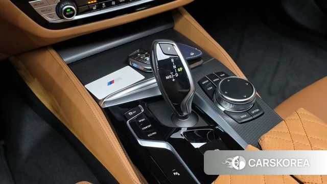 BMW 5 Series (G30) id 4361057 из Кореи 31