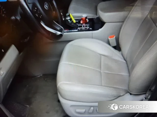 Kia The New Carnival id 3602079 из Кореи 8