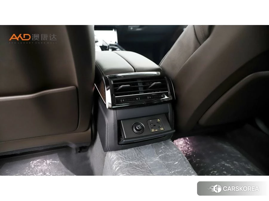 Audi A8 id 4498711 из Китая 8
