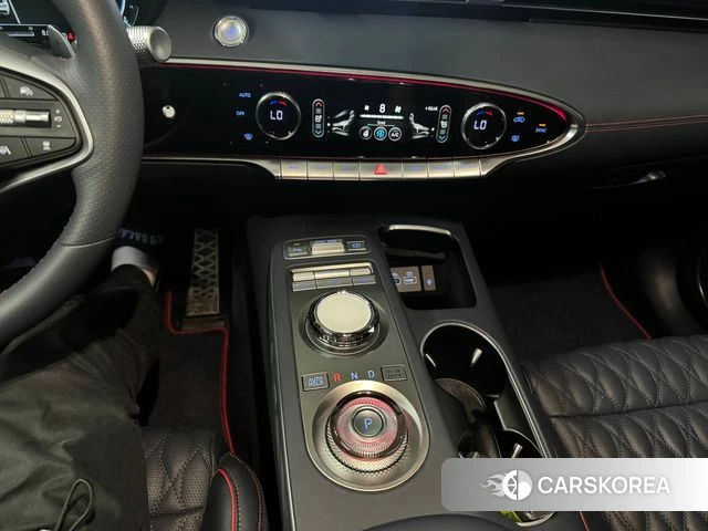 Genesis GV70 id 4585440 из Кореи 11