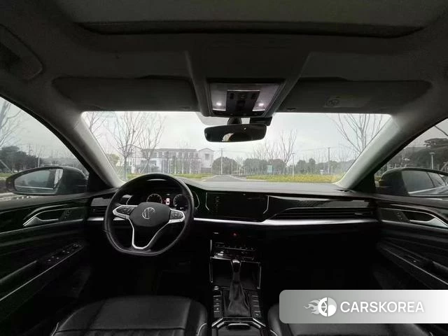 Volkswagen Passat id 4272000 из Китая 8