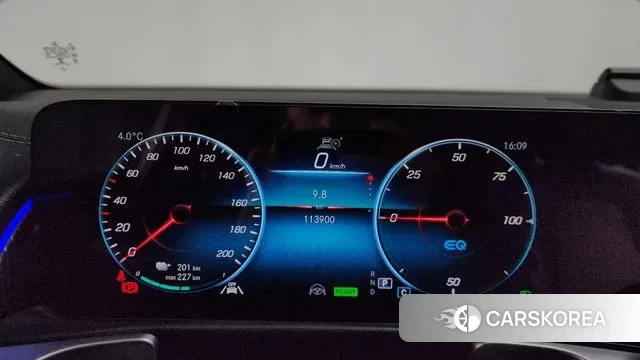 Mercedes-Benz EQB X243 id 3751886 из Кореи 18