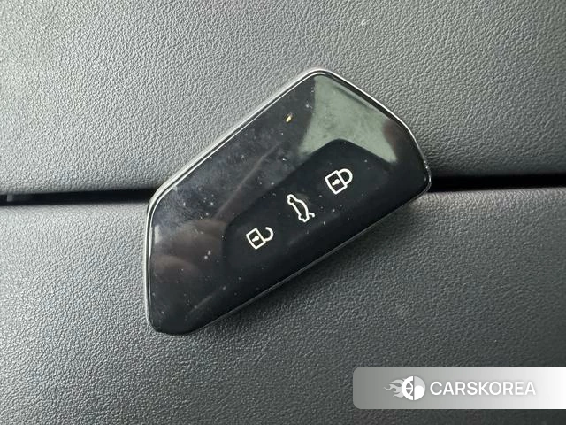 Volkswagen Tourang id 4273563 из Китая 26