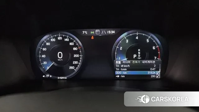 Volvo XC40 id 3681168 из Кореи 18