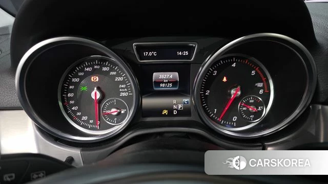 Mercedes-Benz GLE - Class W166 id 4356873 из Кореи 30
