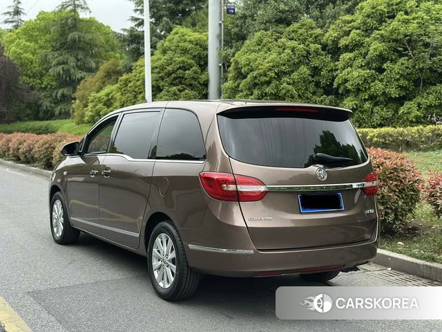 Buick GL8 id 4253931 из Китая 21