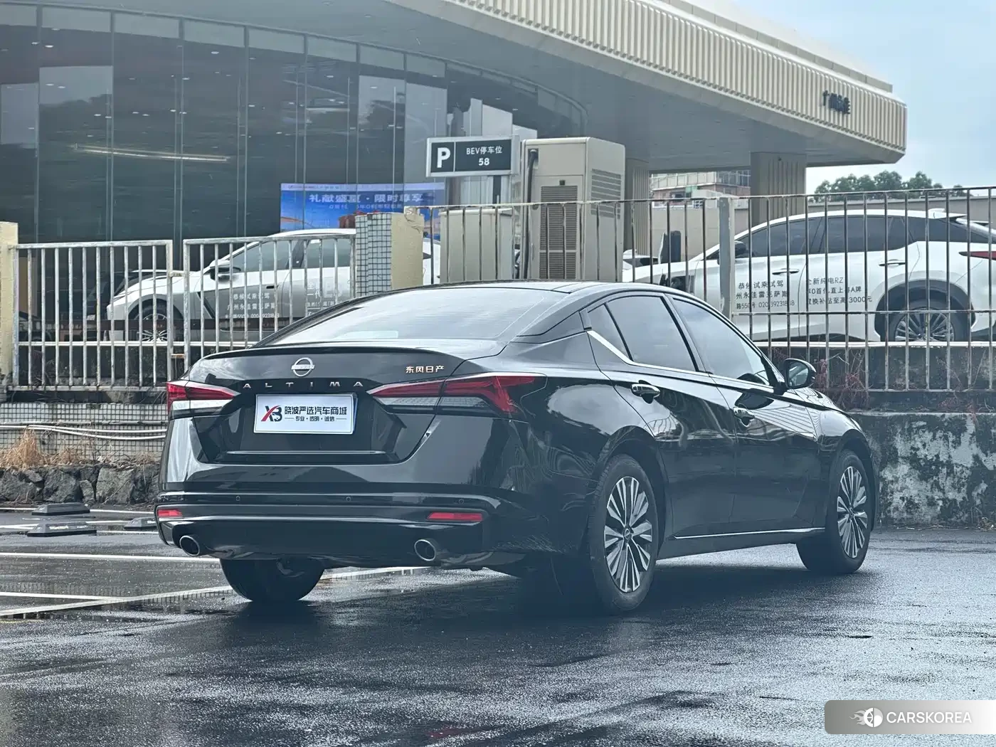 Nissan Altima id 4589180 из Китая 17