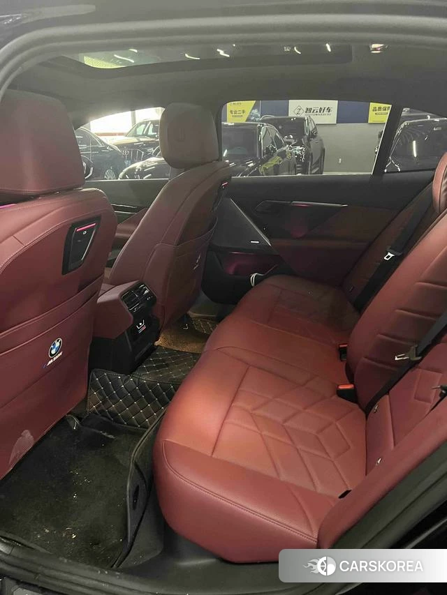 BMW 5 series id 4261621 из Китая 8