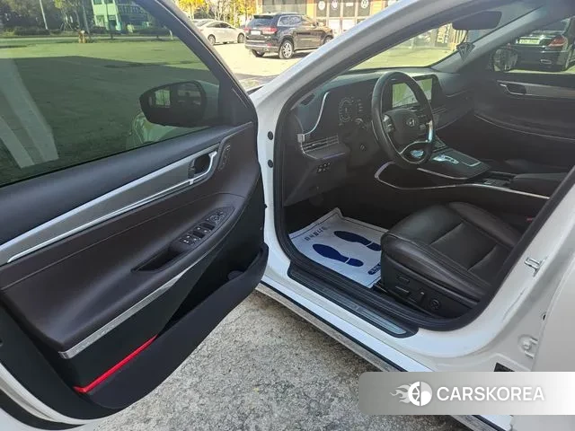 Hyundai The New Grandeur IG id 3379660 из Кореи 18