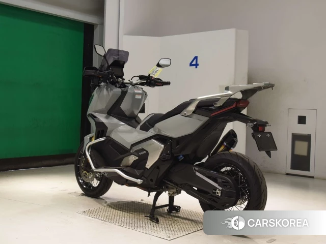 Проданный Honda X-ADV 750 id 4328213 из Японии, фото 8