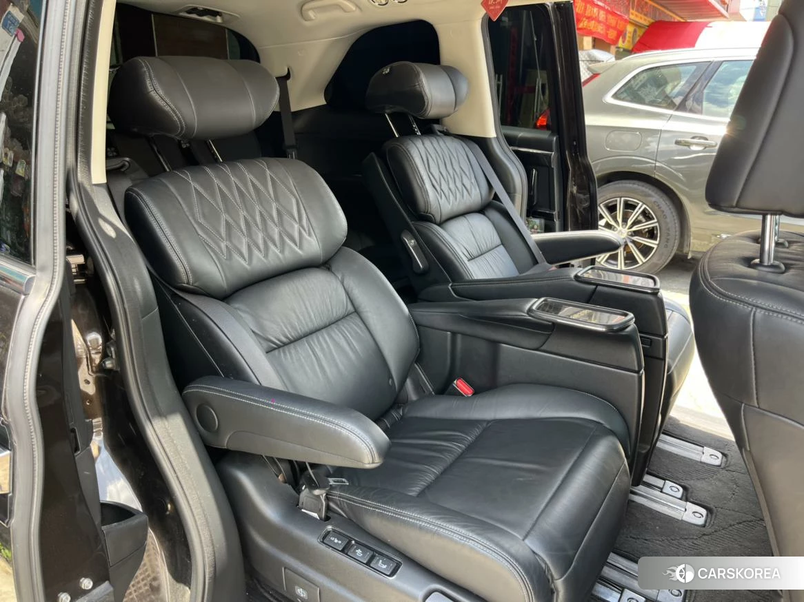 Honda Elysion id 4510830 из Китая 8
