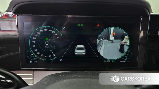 Hyundai The New Grandeur IG Hybrid id 4542515 из Кореи 30