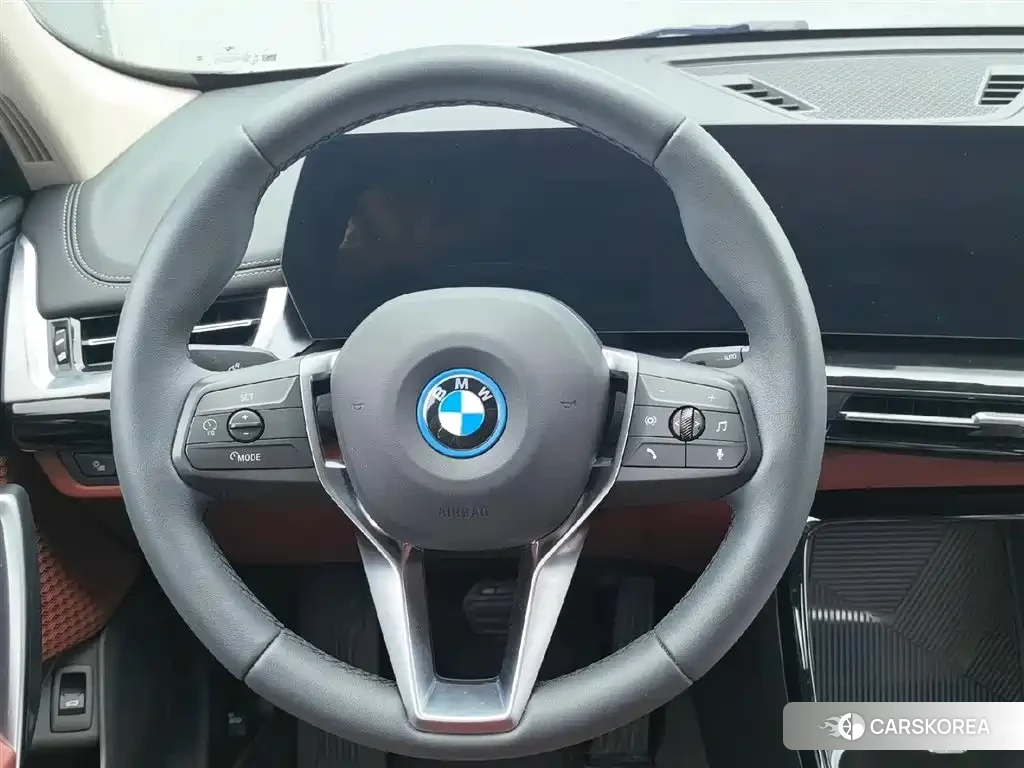 BMW iX1 id 4617207 из Китая 8