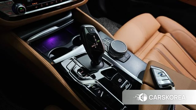 BMW 5 Series (G30) id 4281379 из Кореи 38