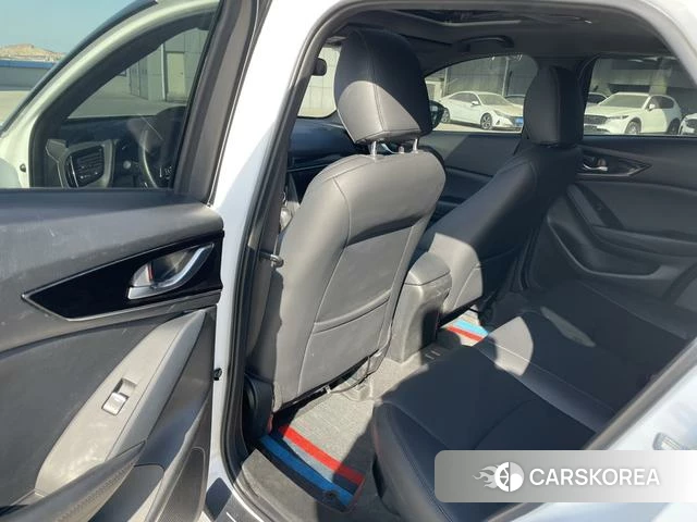 Mazda CX-4 id 4258976 из Китая 13