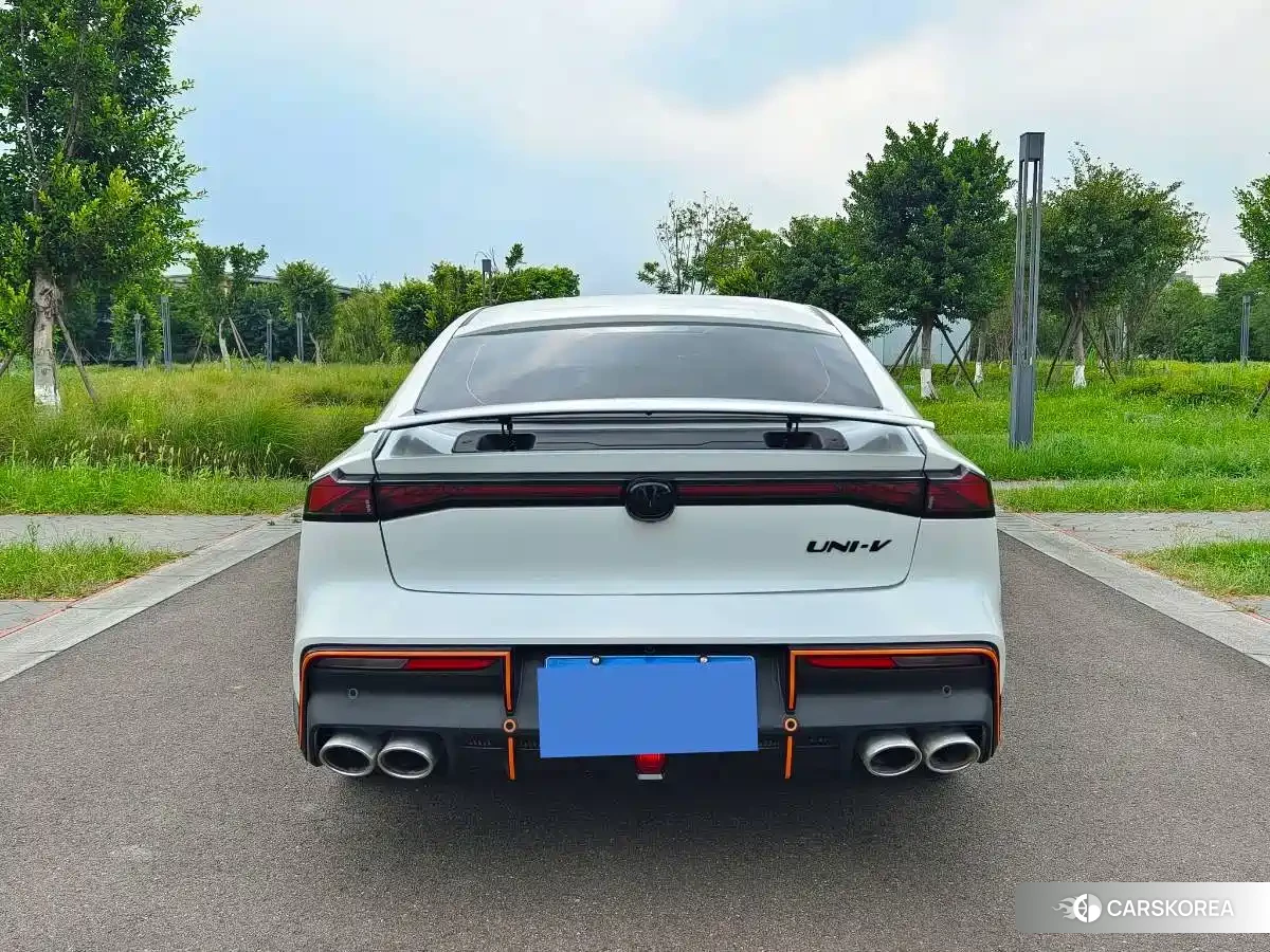 Chang'an UNI-V id 4686108 из Китая 25