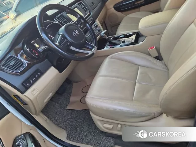 Kia The New Carnival id 3601916 из Кореи 18