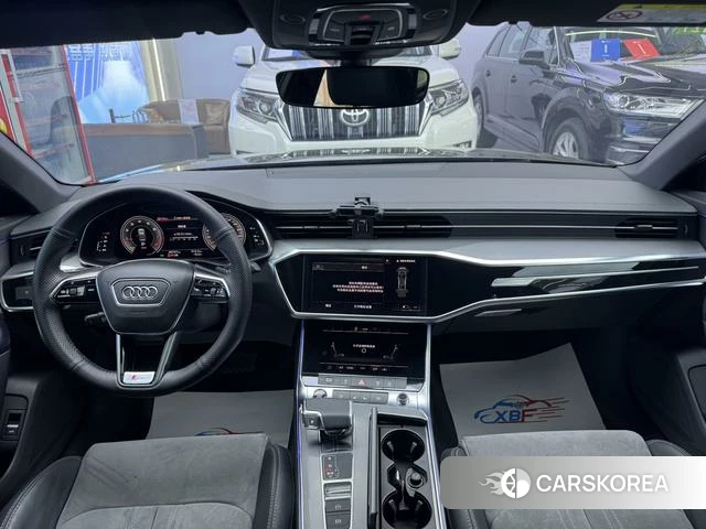Audi A6L id 4209011 из Китая 8