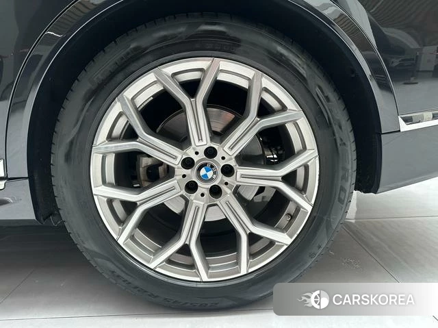 BMW X7 id 4271708 из Китая 9
