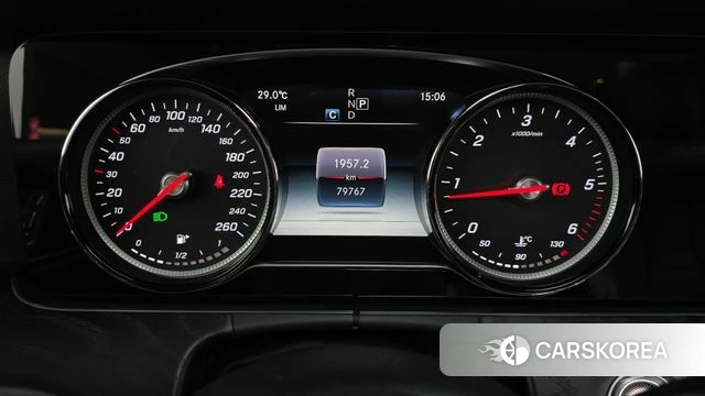 Mercedes-Benz E-Class W213 id 4727939 из Кореи 30
