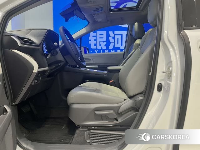 Toyota Grevia id 4241580 из Китая 16