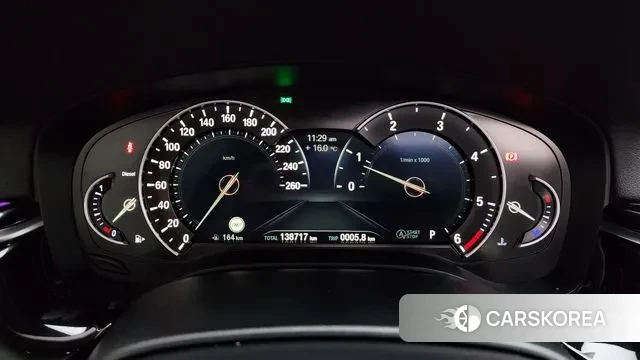 BMW 5 Series (G30) id 3303085 из Кореи 18