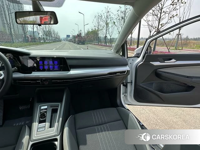 Volkswagen Golf id 3993812 из Китая 28